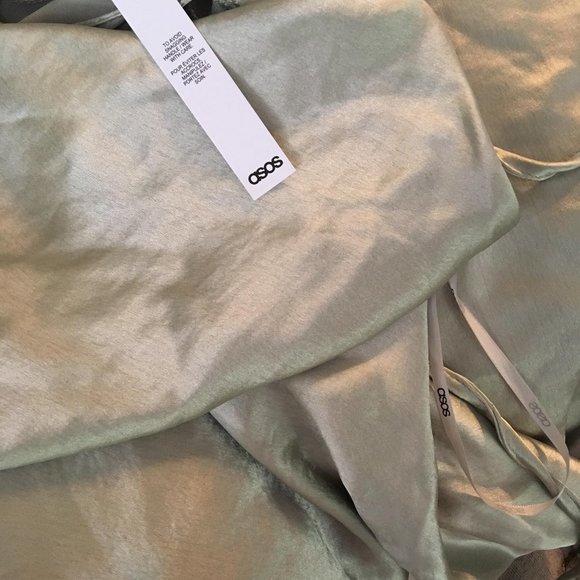 ASOS Petite Bridesmaid cami maxi slip dress in hi-shine satin lace up back sage - Picture 3 of 8